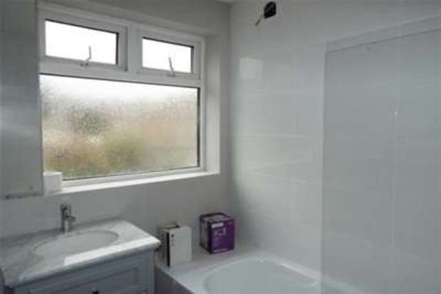  Image of 5 bedroom Detached house to rent in Clova Road London E7 at Forest Gate, E7 9AF