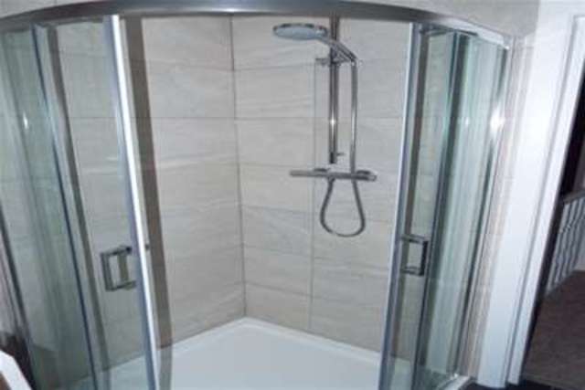 Image of 5 bedroom Detached house to rent in Clova Road London E7 at Forest Gate, E7 9AF