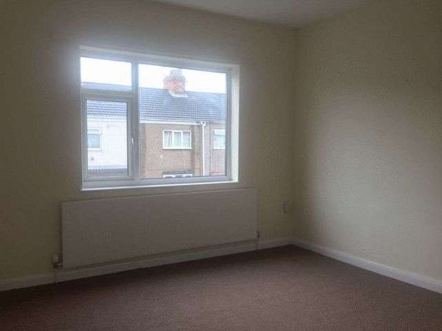  Image of 3 bedroom Terraced house to rent in Combe Street Cleethorpes DN35 at Combe Street  Cleethorpes, DN35 7RF
