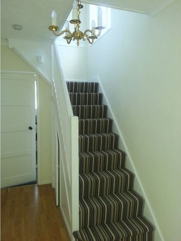  Image of 3 bedroom Semi-Detached house to rent in Copse View Selsdon South Croydon CR2 at Copse View  South Croydon, CR2 8HH