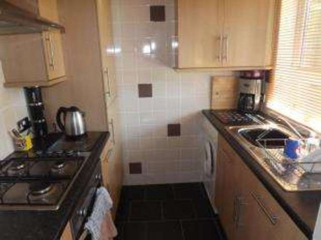  Image of 1 bedroom Flat for sale in Hawthorn Crescent Cosham Portsmouth PO6 at Cosham Portsmouth Cosham, PO6 2TN