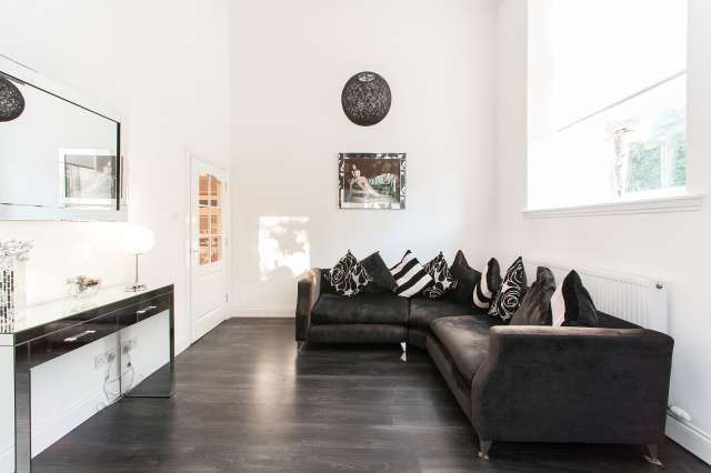  Image of 1 bedroom Ground Flat for sale in Cowie Place Wishaw ML2 at Wishaw, ML2 7US