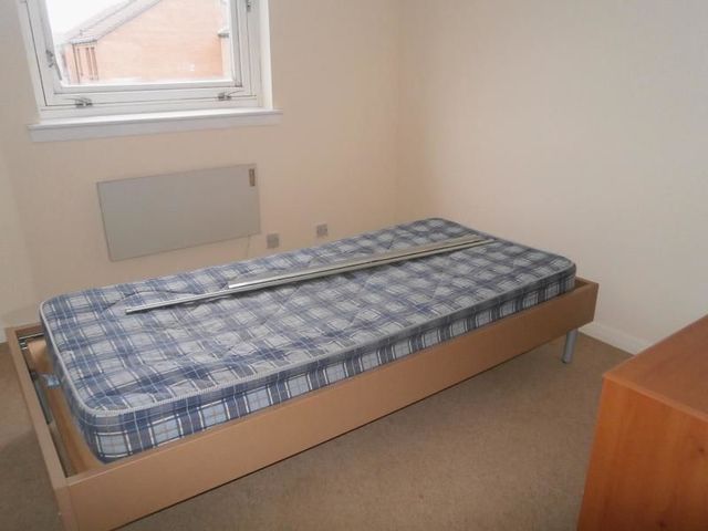  Image of 2 bedroom Flat to rent in Coxfield Edinburgh EH11 at Gorgie Edinburgh Edinburgh, EH11 2SY