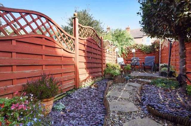  Image of 2 bedroom Flat for sale in Credenhill Street London SW16 at Credenhill Street  London, SW16 6PP