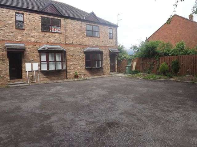  Image of 2 bedroom Flat to rent in Croft Road Eaglescliffe Stockton-on-Tees TS16 at Croft Road Eaglescliffe Eaglescliffe, TS16 0DX