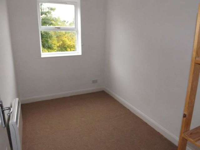  Image of 2 bedroom Flat to rent in Croft Road Eaglescliffe Stockton-on-Tees TS16 at Croft Road Eaglescliffe Eaglescliffe, TS16 0DX