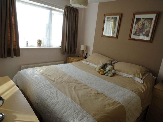  Image of 2 bedroom Flat to rent in Cromarty Court Bletchley Milton Keynes MK3 at West Bletchley  Bletchley, MK3 7SU
