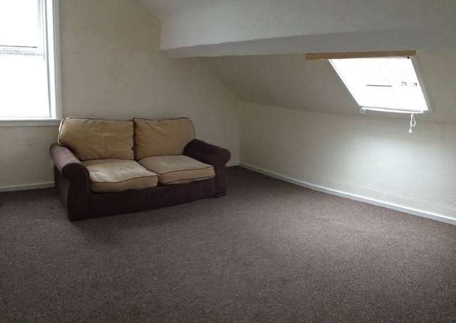  Image of 1 bedroom Flat to rent in Croxteth Grove Toxteth Liverpool L8 at Liverpool Merseyside, L8 0RX