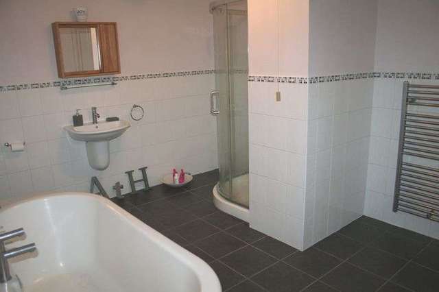  Image of 2 bedroom Flat for sale in Cummings Cross Liverton Newton Abbot TQ12 at Cummings Cross Liverton Newton Abbot, TQ12 6HJ