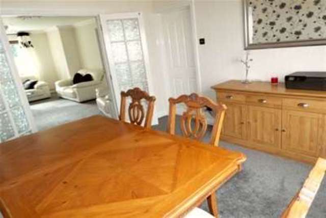  Image of 4 bedroom Detached house to rent in Cypress Gardens Totton Southampton SO40 at Southampton, SO40 8JN
