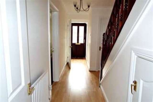 Image of 4 bedroom Detached house to rent in Cypress Gardens Totton Southampton SO40 at Southampton, SO40 8JN