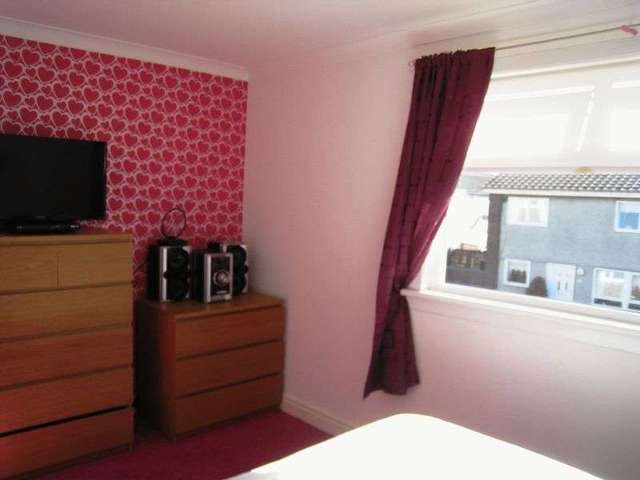  Image of 4 bedroom Property for sale in Dalveen Quadrant Coatbridge ML5 at Dalveen Quadrant Sikeside Coatbridge, ML5 4RN