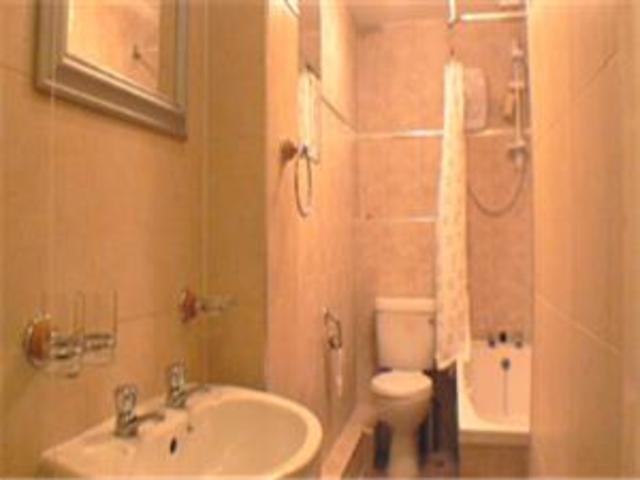  Image of 1 bedroom Flat to rent in Dickson Street Edinburgh EH6 at Leith Edinburgh Edinburgh, EH6 8RJ