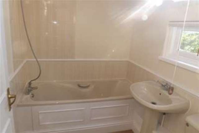  Image of 3 bedroom Terraced house to rent in Riverside Road Dittisham Dartmouth TQ6 at Dartmouth, TQ6 0HS