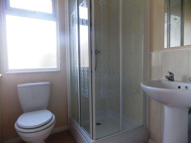  Image of 2 bedroom Detached house for sale in Doverdale Park Homes Hampton Lovett Droitwich WR9 at Doverdale Park Homes Hampton Lovett Droitwich, WR9 0NU
