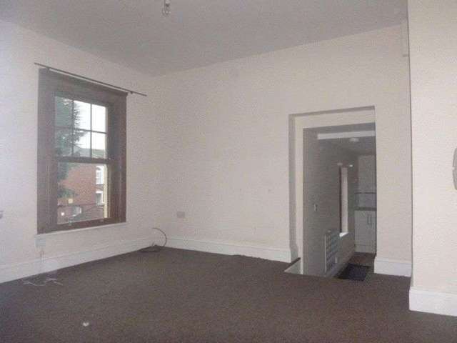  Image of 1 bedroom Flat to rent in Dudley Street Grimsby DN31 at Dudley Street  Grimsby, DN31 2AB
