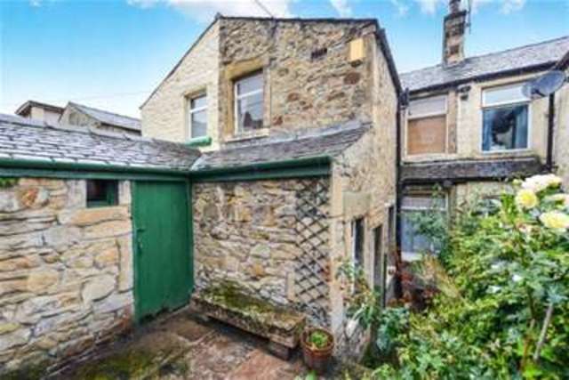  Image of 3 bedroom Terraced house to rent in Dumbarton Road Lancaster LA1 at Lancaster, LA1 3BX