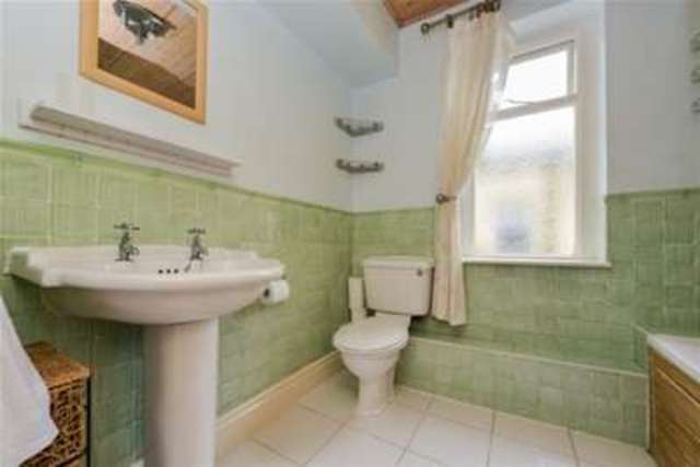  Image of 3 bedroom Terraced house to rent in Dumbarton Road Lancaster LA1 at Lancaster, LA1 3BX
