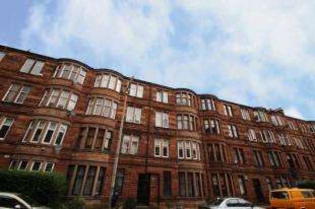  Image of 2 bedroom Flat for sale in Dundrennan Road Glasgow G42 at Glasgow Lanarkshire Pollokshaws, G42 9SB