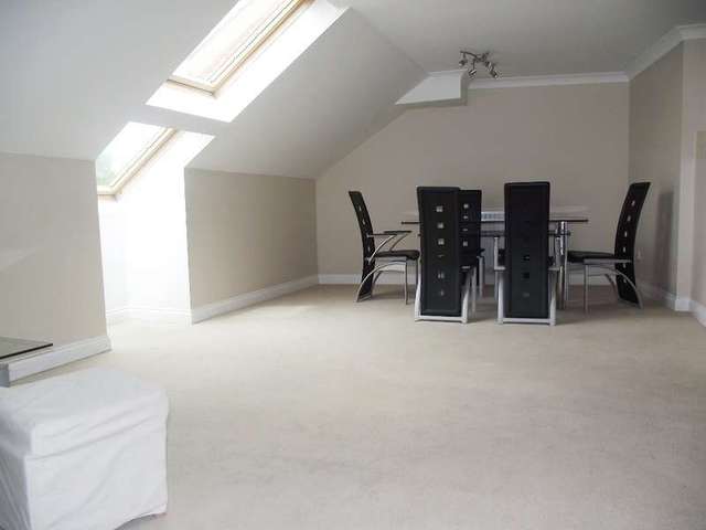  Image of 2 bedroom Detached house for sale in Twyford Road Eastleigh SO50 at Eastleigh, SO50 4BS