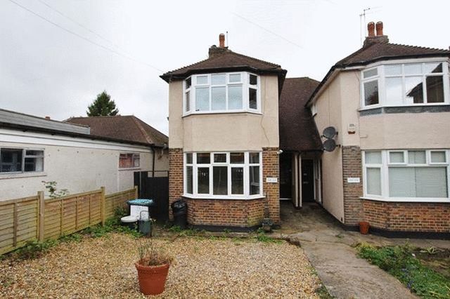  Image of 2 bedroom Maisonette for sale in Eldon Road Caterham CR3 at Eldon Road  Caterham, CR3 5JU