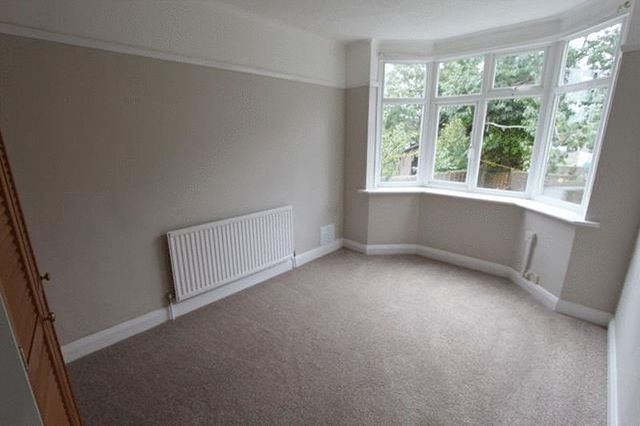  Image of 2 bedroom Maisonette for sale in Eldon Road Caterham CR3 at Eldon Road  Caterham, CR3 5JU
