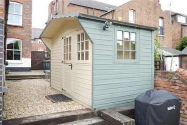  Image of 4 bedroom Semi-Detached house to rent in Epperstone Road West Bridgford Nottingham NG2 at Nottingham, NG2 7QF