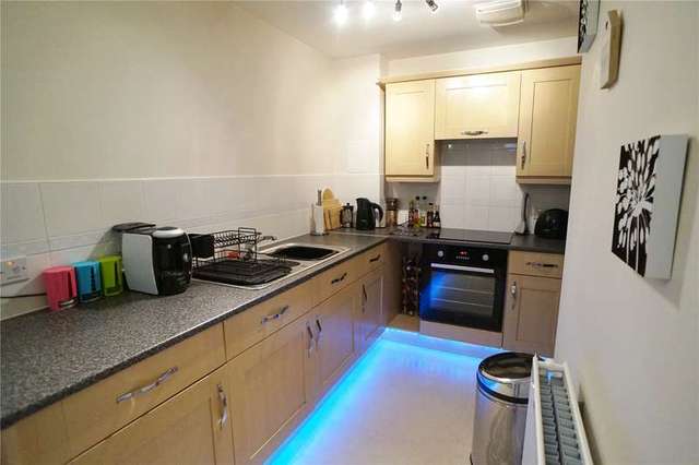  Image of 1 bedroom Flat for sale in Esparto Way South Darenth Dartford DA4 at South Darenth Dartford South Darenth, DA4 9LQ