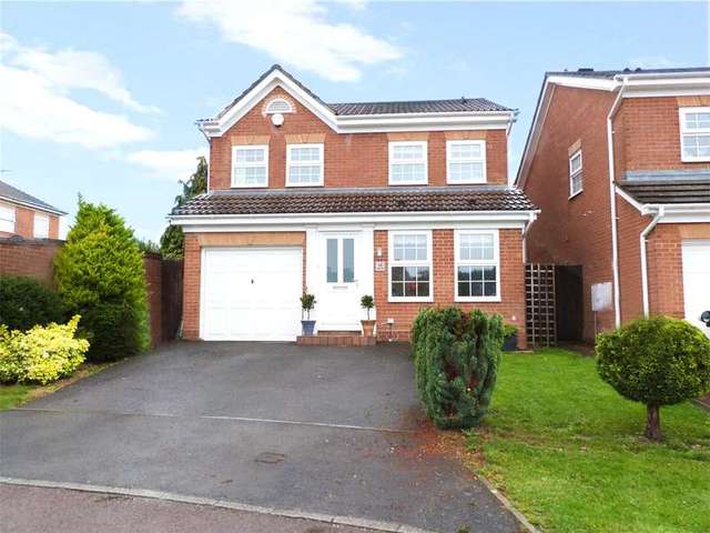  Image of 4 bedroom Detached house for sale in Essex Rise Warfield Bracknell RG42 at Warfield  Newell Green, RG42 3XG