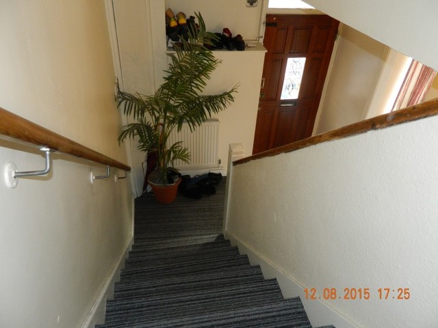  Image of 4 bedroom Maisonette to rent in Evelyn Street London SE8 at Evelyn Street Deptford London, SE8 5BZ