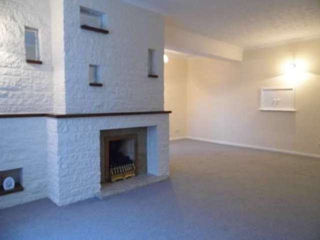  Image of 3 bedroom Detached house for sale in Evendene Road Evesham WR11 at Evesham Worcestershire Evesham, WR11 2PZ