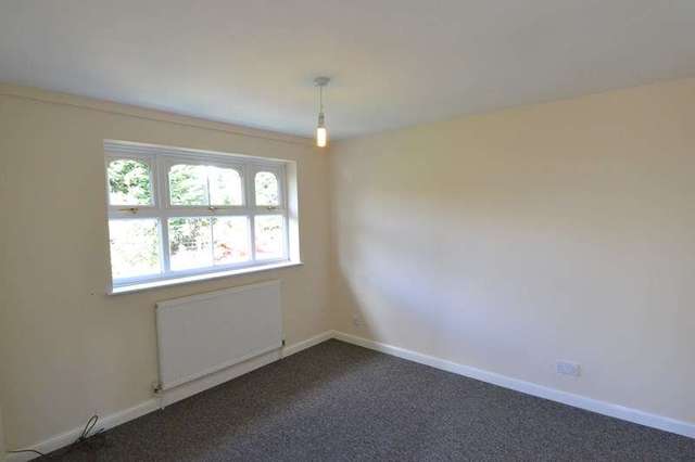  Image of 3 bedroom Detached house to rent in Fairways Drive Blackwell Bromsgrove B60 at Fairways Drive Blackwell Bromsgrove, B60 1BB