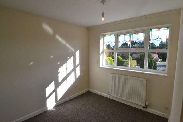  Image of 3 bedroom Detached house to rent in Fairways Drive Blackwell Bromsgrove B60 at Fairways Drive Blackwell Bromsgrove, B60 1BB