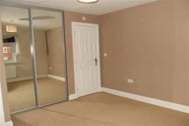  Image of 4 bedroom Detached house to rent in Falcon Road Walton Cardiff Tewkesbury GL20 at Tewkesbury, GL20 7TJ