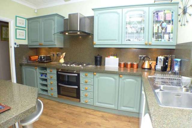  Image of 3 bedroom Semi-Detached house for sale in Faraday Avenue Sidcup DA14 at Faraday Avenue  Sidcup, DA14 4JB
