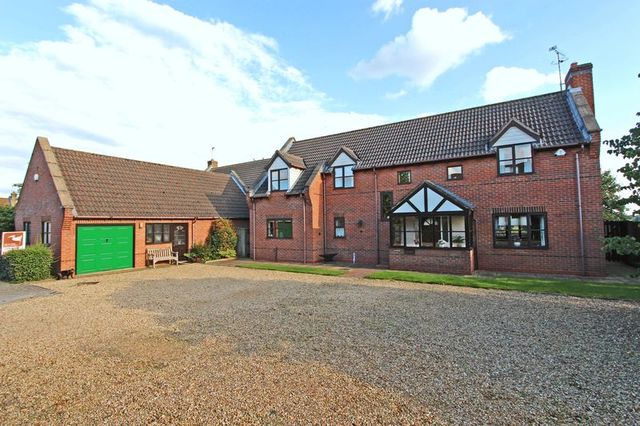  Image of 4 bedroom Detached house to rent in Farriers Way Carlby Stamford PE9 at Farriers Way Carlby Stamford, PE9 4NG