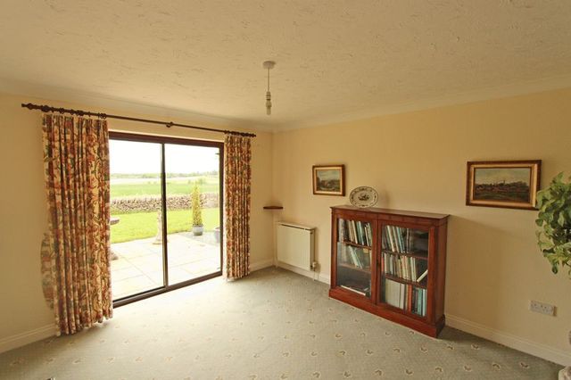  Image of 4 bedroom Detached house to rent in Farriers Way Carlby Stamford PE9 at Farriers Way Carlby Stamford, PE9 4NG