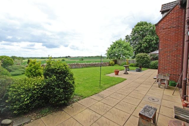  Image of 4 bedroom Detached house to rent in Farriers Way Carlby Stamford PE9 at Farriers Way Carlby Stamford, PE9 4NG