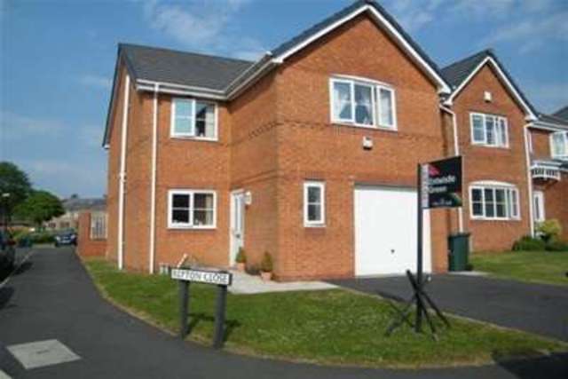  Image of 4 bedroom Detached house to rent in Farrington Road Bacup OL13 at Bacup, OL13 9TE