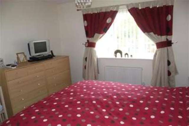  Image of 4 bedroom Detached house to rent in Farrington Road Bacup OL13 at Bacup, OL13 9TE
