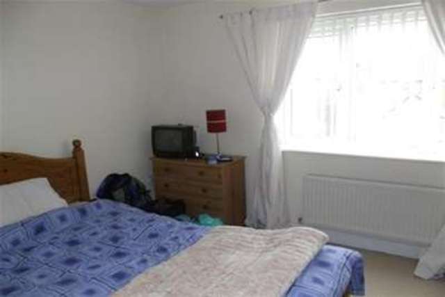  Image of 4 bedroom Detached house to rent in Farrington Road Bacup OL13 at Bacup, OL13 9TE