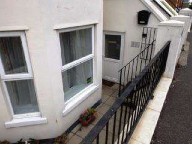  Image of 14 bedroom Terraced house for sale in Cavendish Road Felixstowe IP11 at Felixstowe Suffolk Felixstowe, IP11 2AX