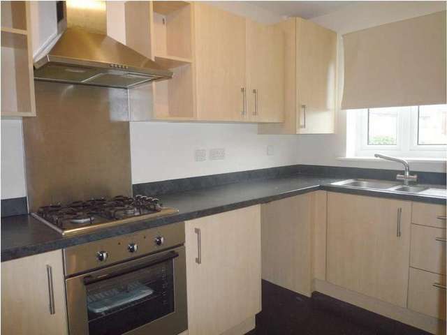  Image of 3 bedroom Terraced house to rent in Mawdlam Way North Cornelly Bridgend CF33 at Nant Y Coed,  North Cornelly, CF33 4PJ
