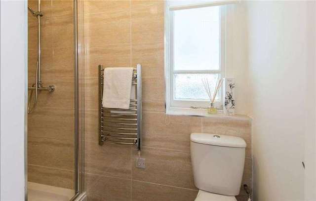  Image of 1 bedroom Flat to rent in Finchley Road London NW8 at Finchley Road St John`s Wood London, NW8 6EB