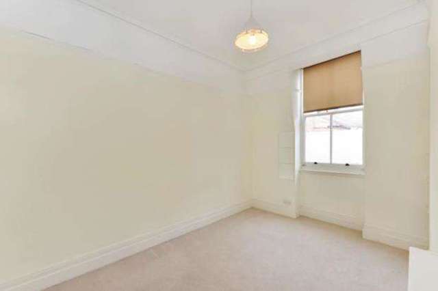  Image of 3 bedroom Flat for sale in Fitzjames Avenue London W14 at Brook Green  Olympia, W14 0RP