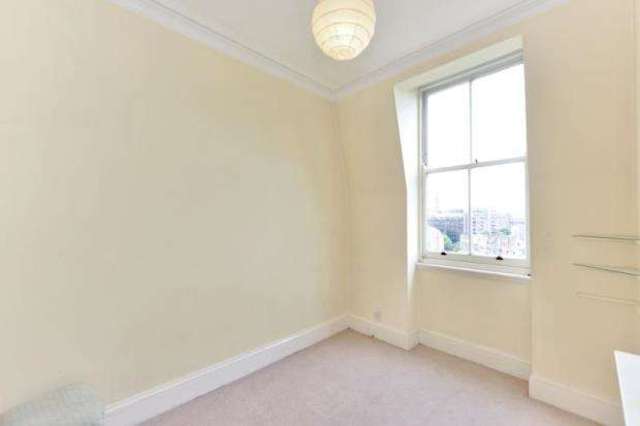  Image of 3 bedroom Flat for sale in Fitzjames Avenue London W14 at Brook Green  Olympia, W14 0RP