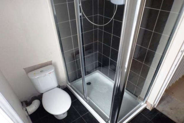  Image of 3 bedroom Flat to rent in Osmaston Road Derby DE1 at Osmaston Road  Derby, DE1 2HZ