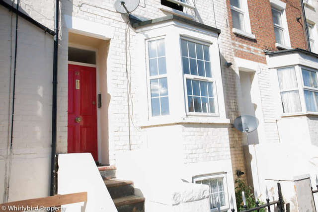  Image of 1 bedroom Apartment to rent in William Street Reading RG1 at Reading Berkshire Reading, RG1 7DE