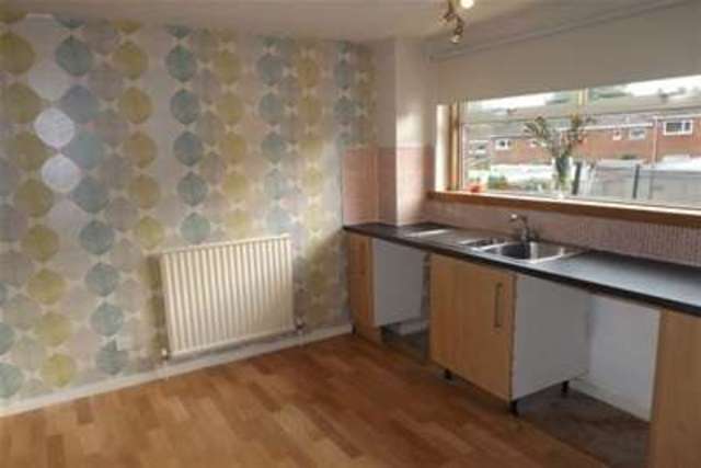  Image of 3 bedroom Terraced house to rent in Glen Eagles East Kilbride Glasgow G74 at Glasgow, G74 2JN