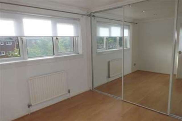 Image of 3 bedroom Terraced house to rent in Glen Eagles East Kilbride Glasgow G74 at Glasgow, G74 2JN